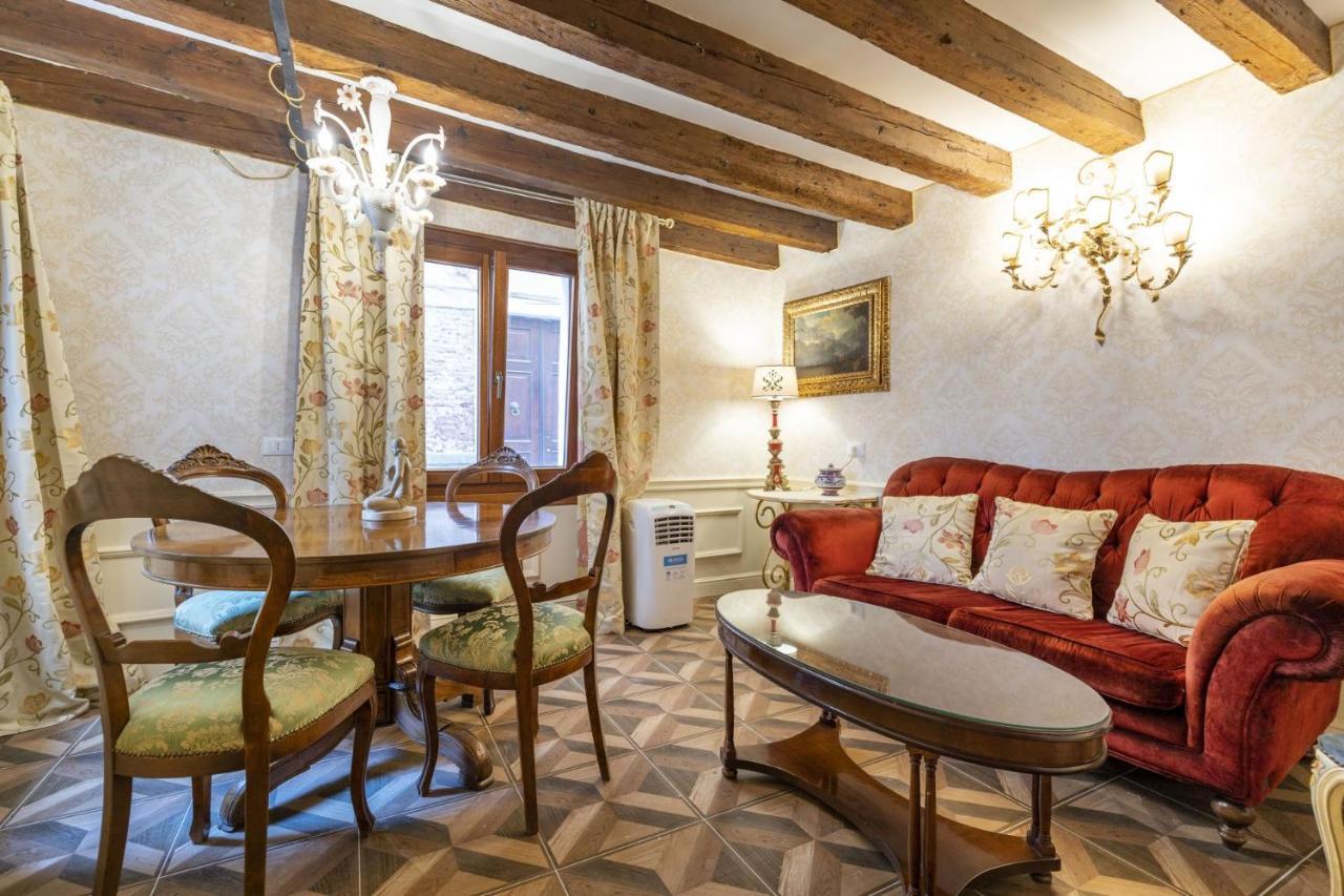 Il Nido Di San Stae Lägenhet Venedig Exteriör bild